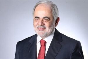 أبو زيد: زيارة قائد الجيش إلى واشنطن تحمل دلالات ايجابية