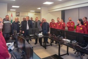 رئيس الجمهورية زار المديرية العامة للدفاع المدني في عين الرمانة ليلة رأس السنة