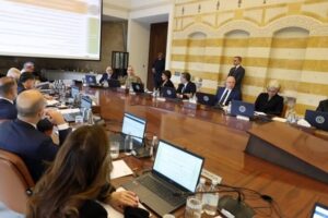 هاجس “الترويكا” حال دون إصدار موقف موحد كان يفضّله عون!