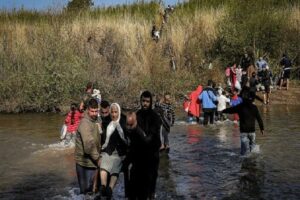 الشيخ عاصي لـ”الديار”: جهود تبذل لتنظيم وضع أكثر من 60 ألف لاجىء علوي بين عكار وجبل محسن والجنوب