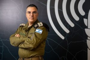 بالصور- إنذار عاجل من أدرعي إلى سكان لبنان!