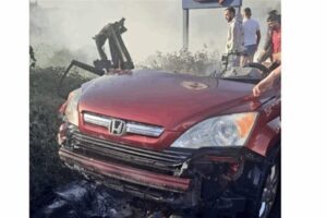 مقدم برنامج… إليكم هوية المستهدف بغارة صور! (صورة)