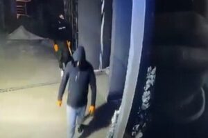 بالفيديو – سرقة احترافية تهزّ الحازمية!