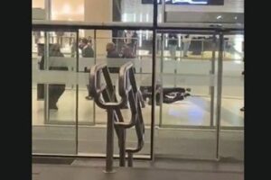 بالفيديو- إشكال كبير وتضارب في السيتي سنتر – الحازمية!