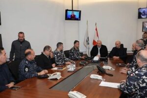 الرئيس عون هنأ القوى العسكرية والأمنية والإسعافية على نجاح الاجراءات المتخذة ليلة رأس السنة