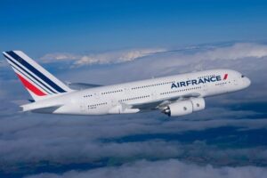 ماذا حصل مع طائرة ” air france”  المنطلقة من بيروت؟