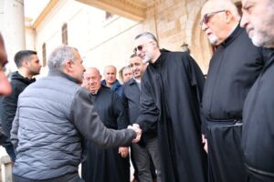 بالصور: من لقاء رئيس “التيار” النائب جبران باسيل بأهالي الناعمة في دير ما جرجس في مستهل جولة له في الشوف (بعدسة الزميل جورج فغالي)