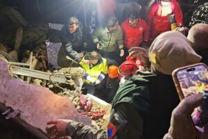 بالفيديو- العثور على الشابة أليسار تحت ركام مبنى القبة!