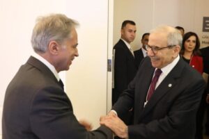 مبادرة أردنية لاجتماع سوري–لبناني–أردني مخصص للكهرباء.. وسلام يرحّب