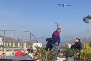 بالفيديو: “درون” إسرائيلية فوق المواطنين!