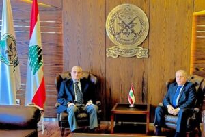 ملف التغيير الديموغرافي والبيوعات المشبوهة في لقاء بين الدويهي ووزير الدفاع